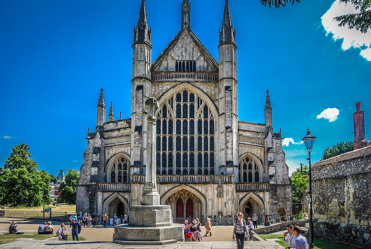 Winchester Park and Ride buses to switch from diesel to vegetable oil